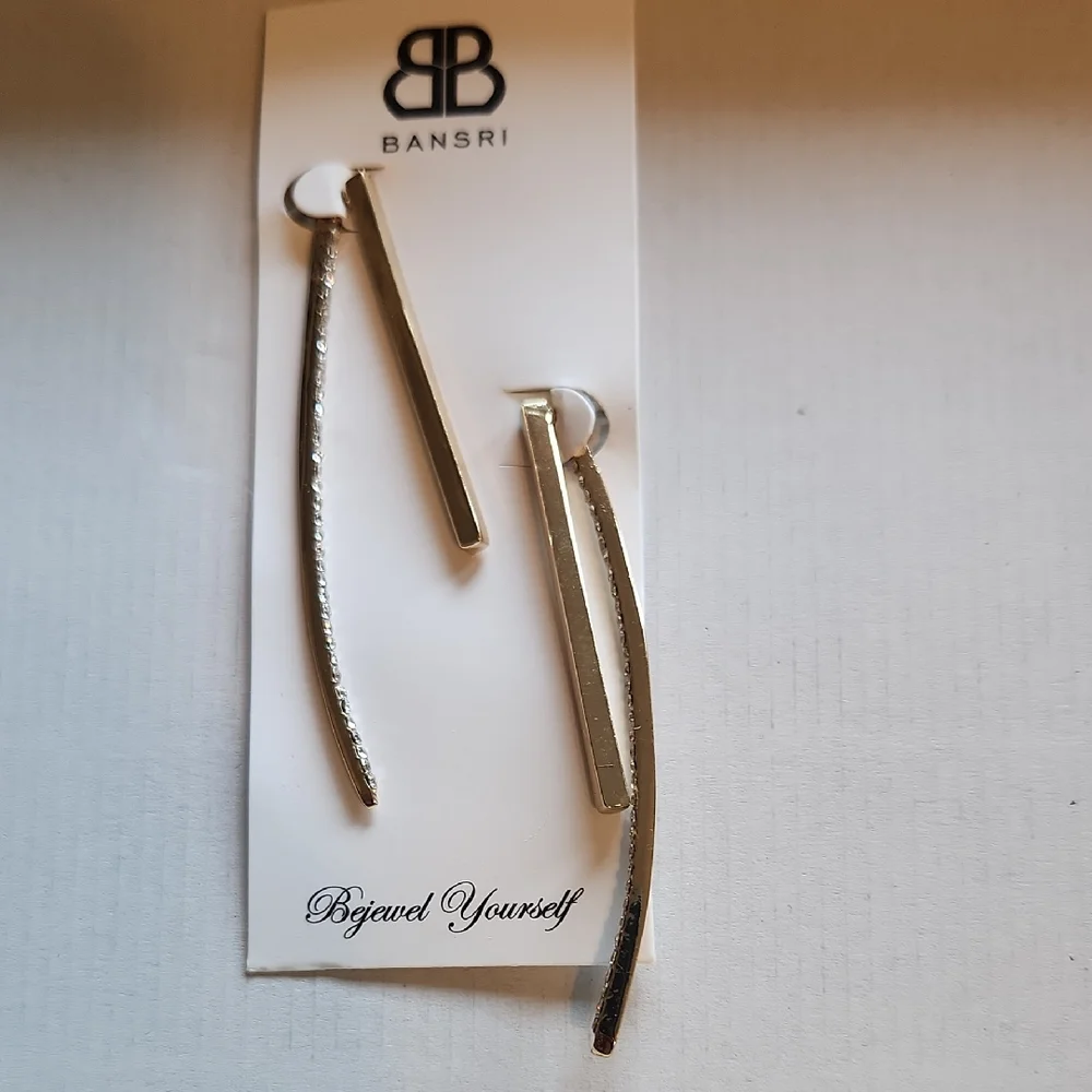 Bansri Gold And Diamond Earrings - Picture 1 of 2